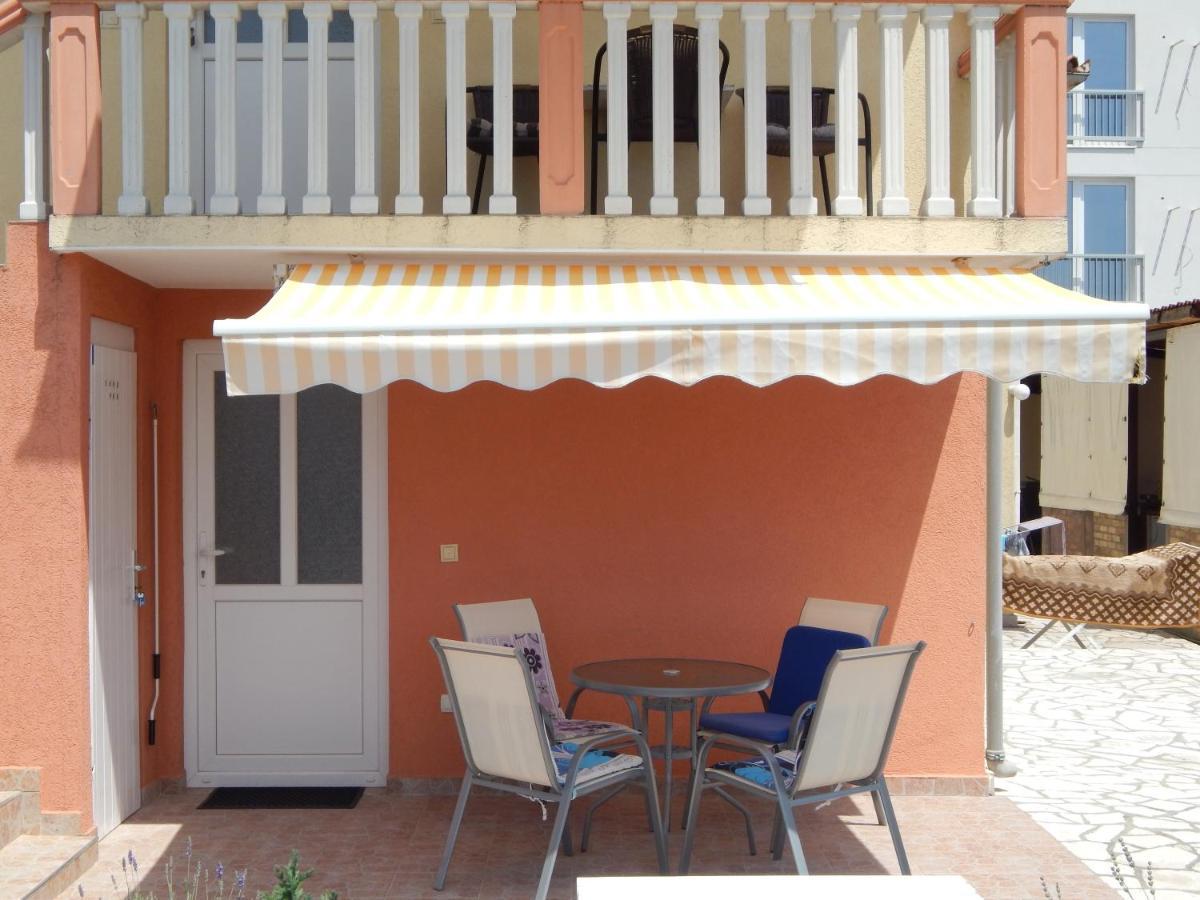 Apartmani Sindik Tivat Exteriér fotografie