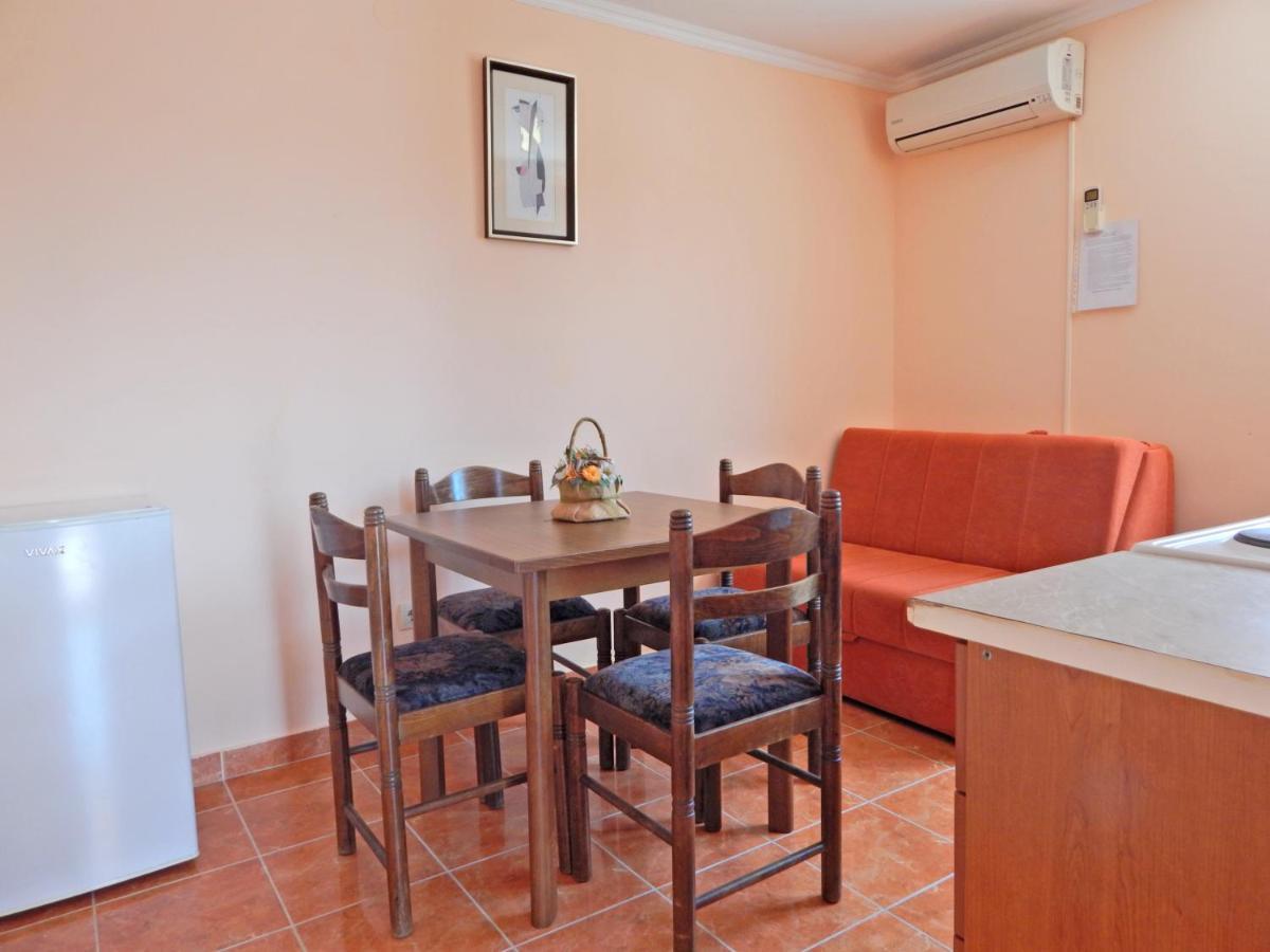 Apartmani Sindik Tivat Exteriér fotografie